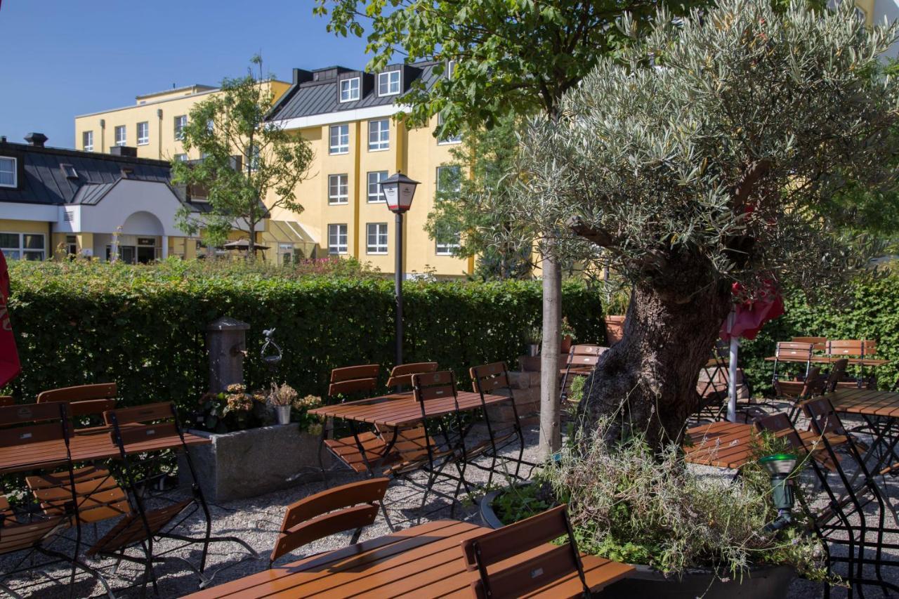 Hotel Alarun Unterschleissheim Exterior photo